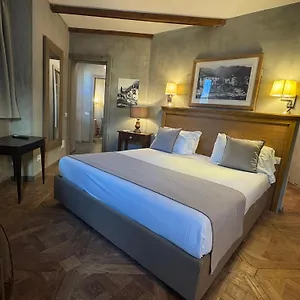 Apartment Al Molo 5 - Margaritaville Oliveto Lario